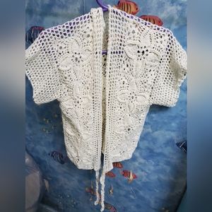 White floral pattern light cardigan